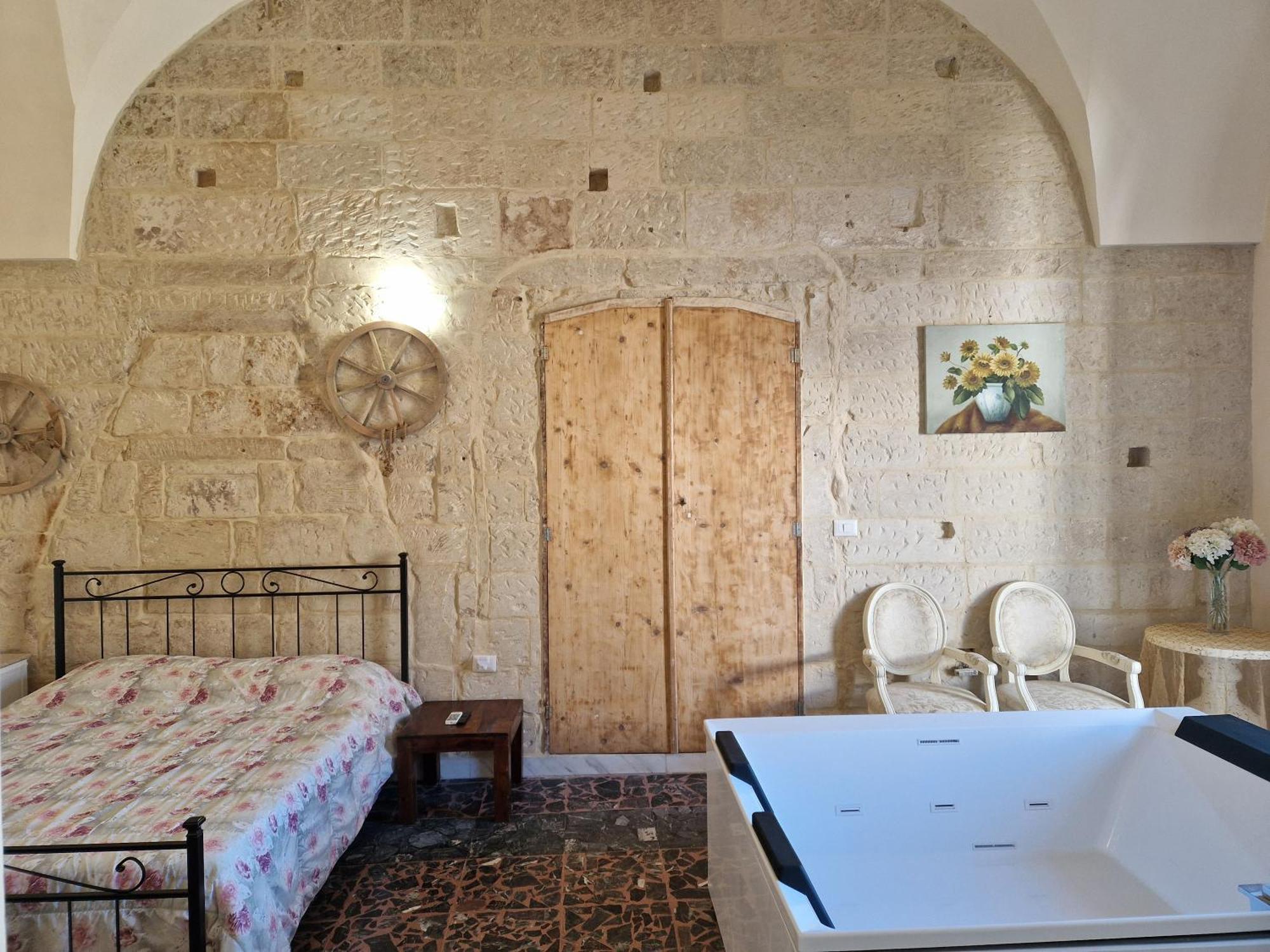 Palazzo Costantini Bed & Breakfast San Donato di Lecce Ngoại thất bức ảnh